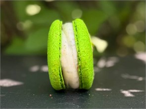 {{photo.Alt || photo.Description || 'Макарон клубничный мохито'}}