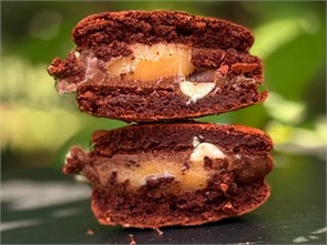 Макарон сникерс 10037