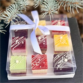 {{photo.Alt || photo.Description || 'Сет пирожных 9 шт без ягод'}}