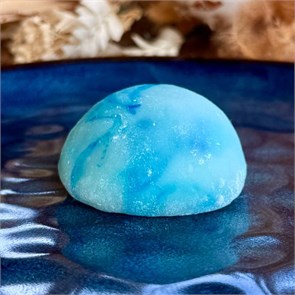 {{photo.Alt || photo.Description || 'Моти анчан - черная смородина'}}